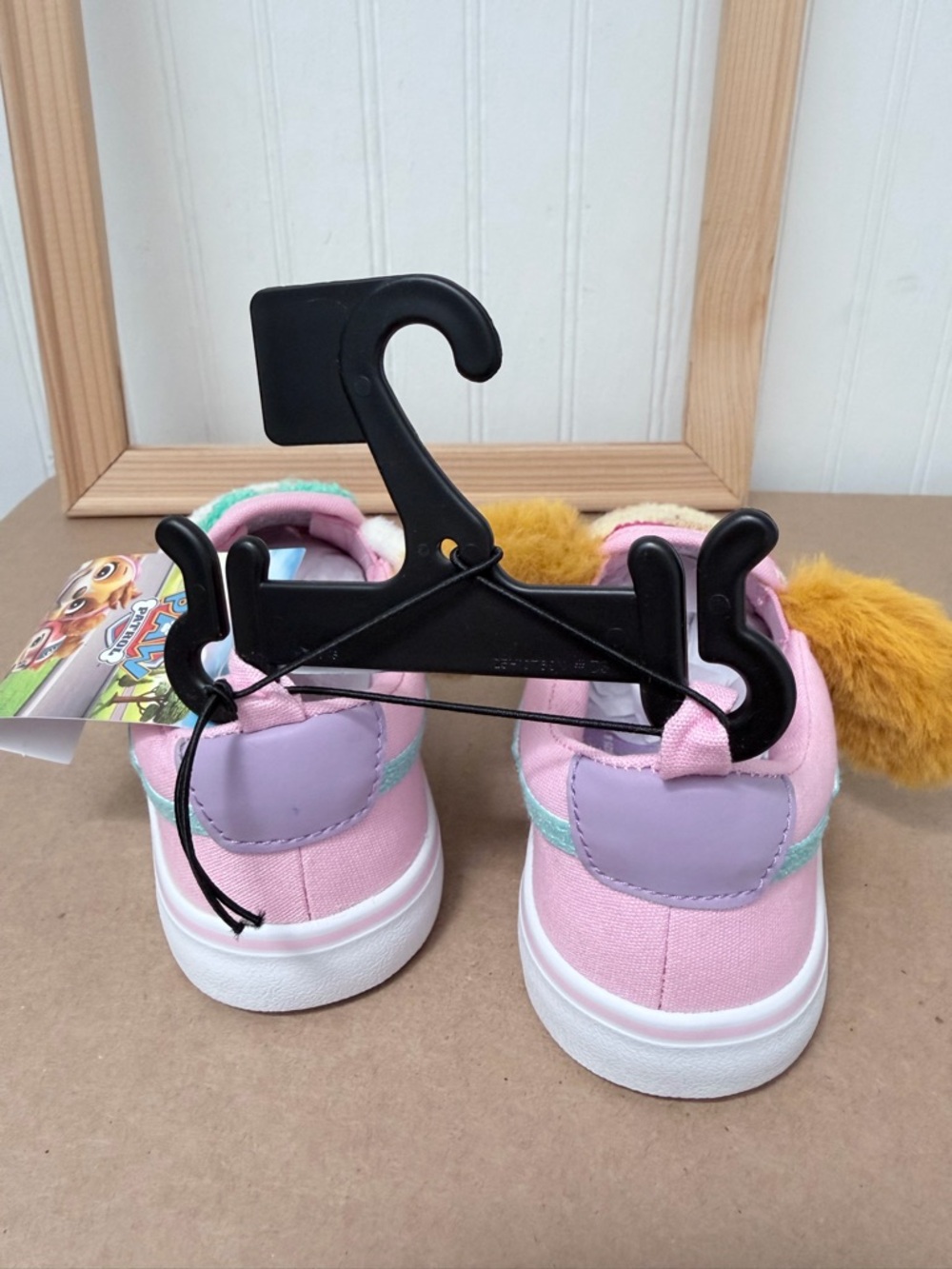 Paw Patrol Girl Size 9 Slip-On Sneakers - Picture 4 of 4